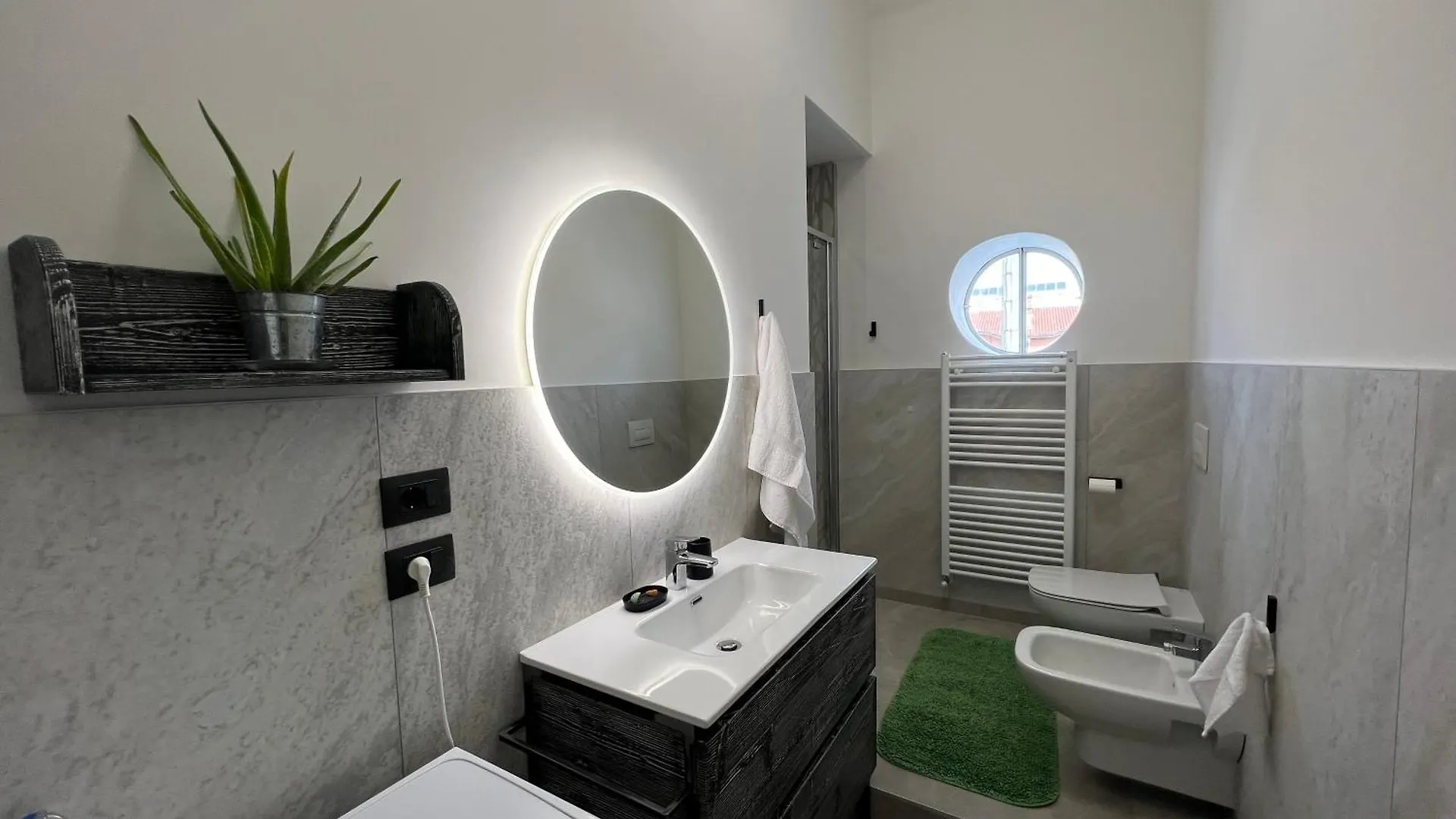 Casa Redona - Nuovo Elegante Loft Free Wifi 4 Pax Apartman Bergamo